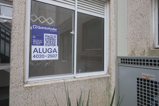 Placa de apartamento para alugar com 2 quartos, 44m² em Mato Grande, Canoas