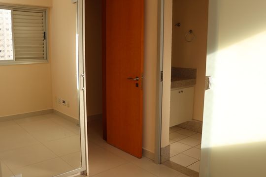 Apartamento à venda com 3 quartos, 90m² em Alto da Glória, Goiânia