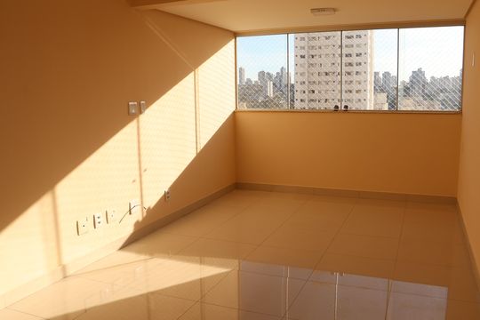 Apartamento à venda com 3 quartos, 90m² em Alto da Glória, Goiânia