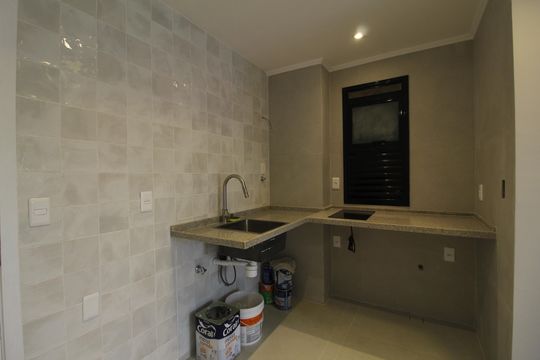 Cozinha de kitnet/studio à venda com 1 quarto, 36m² em Jacarepaguá, Rio de Janeiro