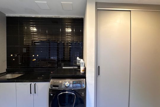 Área de Serviço de casa de condomínio à venda com 4 quartos, 431m² em Vargem Grande, Rio de Janeiro