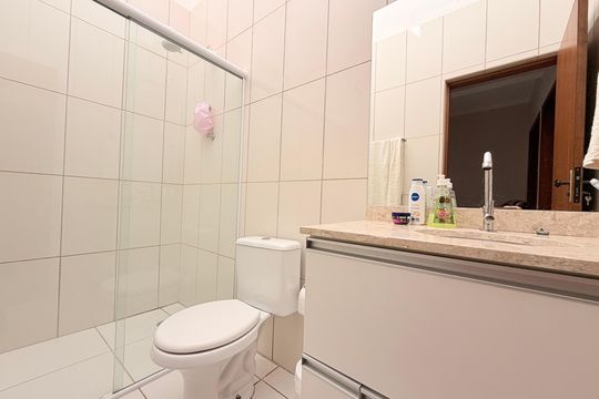 Banheiro Social de casa à venda com 3 quartos, 99m² em Jardim Novo Mundo, Várzea Paulista