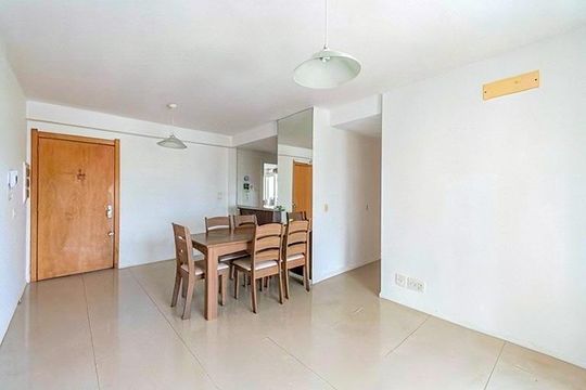 Apartamento para alugar com 2 quartos, 66m² em Passo d’Areia, Porto Alegre