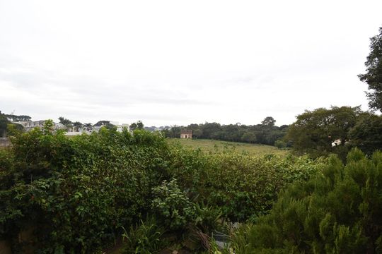 Vista da Sacada da Sala de casa à venda com 4 quartos, 460m² em Boa Vista, Curitiba