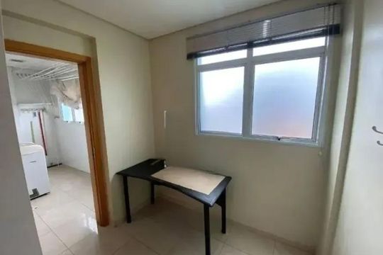 Lavanderia de apartamento para alugar com 3 quartos, 190m² em Aparecida, Santos