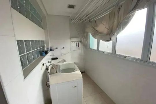 Lavanderia de apartamento para alugar com 3 quartos, 190m² em Aparecida, Santos