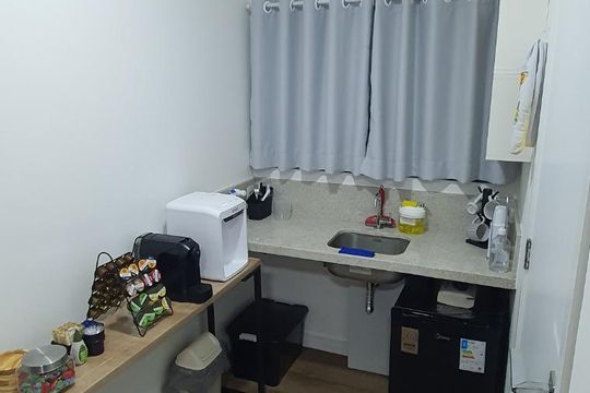 Cozinha de apartamento à venda com 1 quarto, 23m² em Vila Esperança, São Paulo