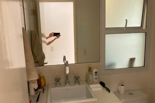 Banheiro de apartamento à venda com 2 quartos, 70m² em Cidade Monções, São Paulo