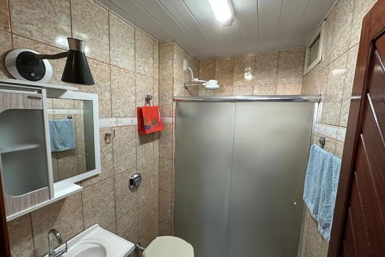 Banheiro de apartamento para alugar com 3 quartos, 112m² em Coqueiros, Florianópolis