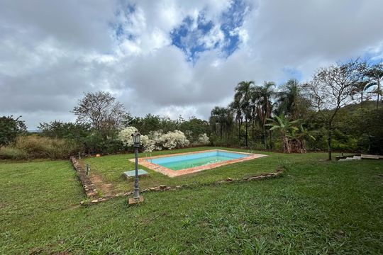 Quintal de casa para alugar com 6 quartos, 1000m² em Tororó, Brasília