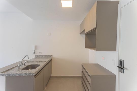 Cozinha de apartamento para alugar com 1 quarto, 42m² em Botafogo, Campinas
