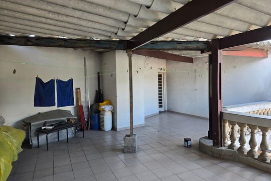 Varanda Fundos  de casa para alugar com 3 quartos, 200m² em Vila Sao Joao, Guarulhos