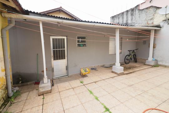 Quintal de casa à venda com 3 quartos, 261m² em Bela Vista, Osasco