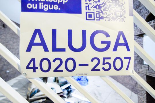 Placa  de casa para alugar com 3 quartos, 290m² em Vila Francisco Mineiro, Guarulhos