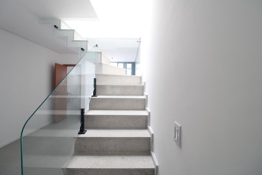 Escada de casa à venda com 3 quartos, 110m² em Jardim Cidalia, São Paulo