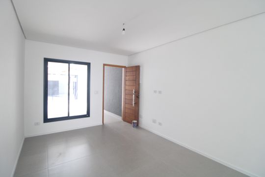 Sala de casa à venda com 3 quartos, 110m² em Jardim Cidalia, São Paulo