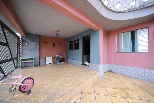 Garagem de casa à venda com 4 quartos, 23m² em Cidade Patriarca, São Paulo