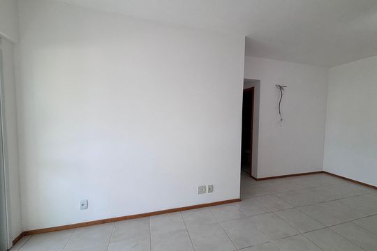 Sala de apartamento à venda com 3 quartos, 85m² em Recreio dos Bandeirantes, Rio de Janeiro