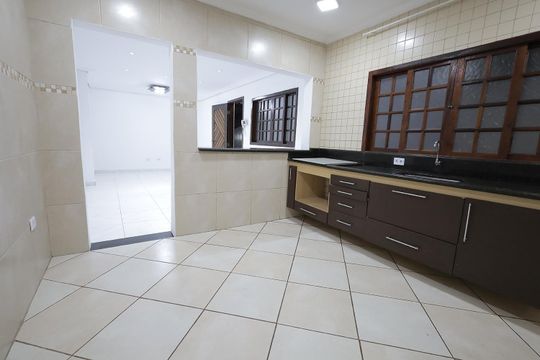 Cozinha de casa para alugar com 3 quartos, 150m² em Parque das Nações, Santo André