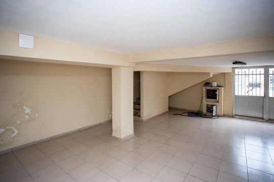 Garagem de casa à venda com 4 quartos, 100m² em Centro, Diadema