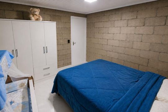 Quarto 3 de casa para alugar com 3 quartos, 80m² em Olaria, Canoas
