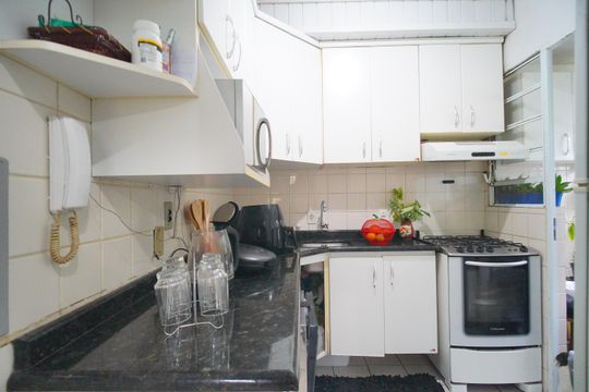 Cozinha de apartamento à venda com 2 quartos, 48m² em Rondônia, Novo Hamburgo