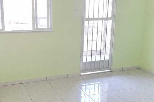 Apartamento para alugar com 1 quarto, 55m² em Coriolano, Duque de Caxias