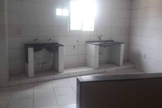 Apartamento para alugar com 1 quarto, 55m² em Coriolano, Duque de Caxias