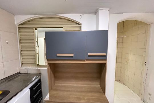 Sala/Cozinha de casa para alugar com 1 quarto, 47m² em Ferreira, São Paulo