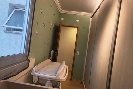Quarto de apartamento à venda com 2 quartos, 94m² em Jardim do Estádio, Santo André