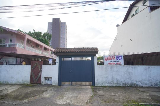 Fachada de casa à venda com 2 quartos, 77m² em Centro, Novo Hamburgo