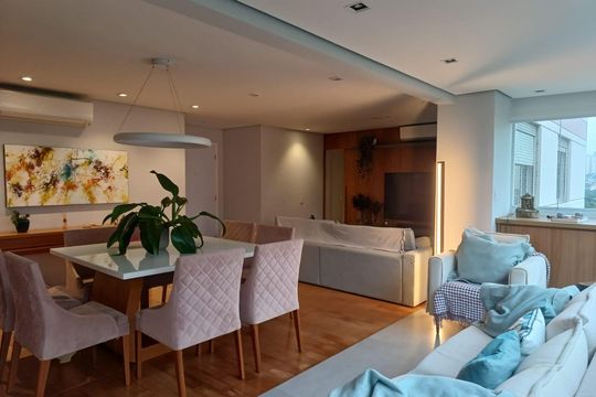 Sala de apartamento à venda com 3 quartos, 143m² em Vila Mariana, São Paulo
