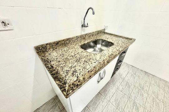 Cozinha de apartamento para alugar com 2 quartos, 53m² em Jardim Gonzaga, São Paulo