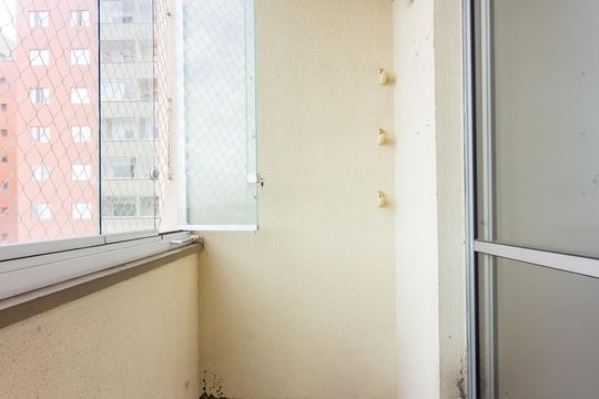 Sacada de apartamento para alugar com 3 quartos, 73m² em Piratininga, Osasco