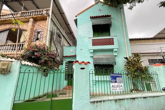Fachada de casa para alugar com 0 quarto, 28m² em Engenho Novo, Rio de Janeiro