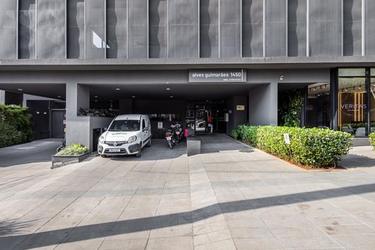 Fachada de kitnet/studio à venda com 1 quarto, 27m² em Pinheiros, São Paulo
