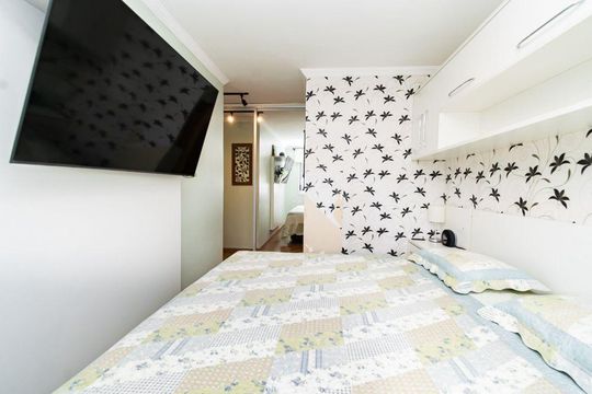 Quarto de apartamento à venda com 3 quartos, 72m² em Jardim Carvalho, Porto Alegre