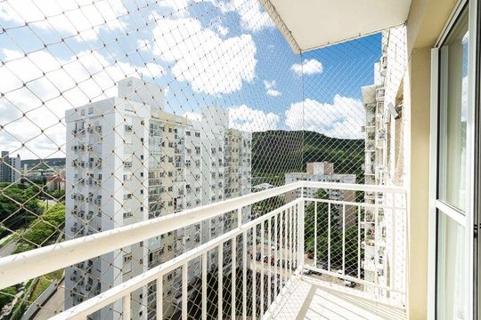 Varanda de apartamento à venda com 3 quartos, 72m² em Jardim Carvalho, Porto Alegre