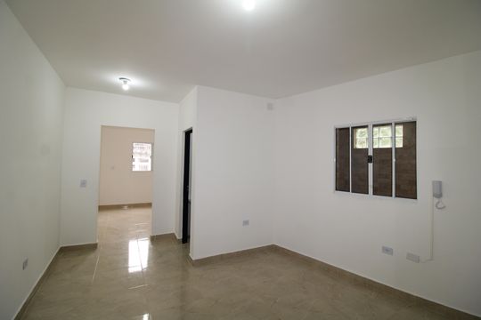Sala / Cozinha de apartamento para alugar com 1 quarto, 32m² em Sítio do Mandaqui, São Paulo