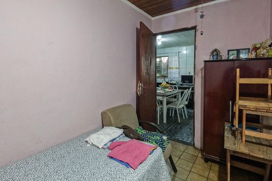 Casa à venda com 8 quartos, 960m² em Vila Bonilha, São Paulo