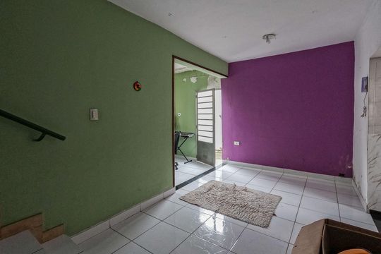 Casa à venda com 8 quartos, 960m² em Vila Bonilha, São Paulo