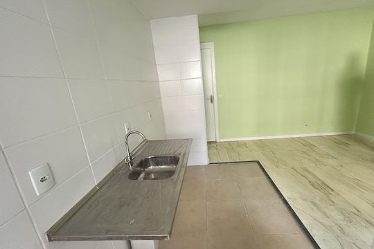 Cozinha de apartamento para alugar com 2 quartos, 50m² em Engenho Novo, Rio de Janeiro