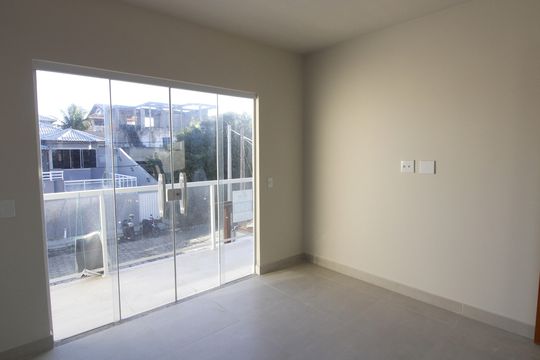 Casa de Condomínio para alugar com 4 quartos, 100m² em Ogiva, Cabo Frio