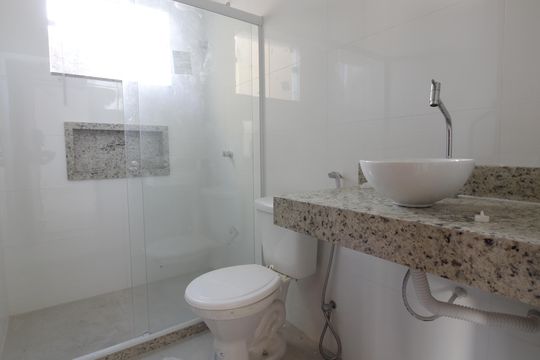 Casa de Condomínio para alugar com 4 quartos, 100m² em Ogiva, Cabo Frio