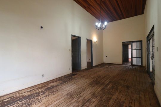Sala de casa para alugar com 3 quartos, 160m² em Centro, Ribeirão Preto