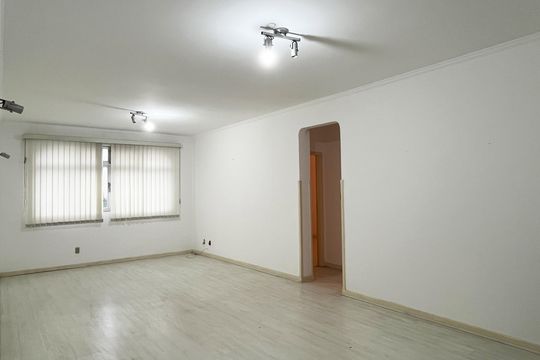 Apartamento para alugar com 2 quartos, 135m² em Boqueirão, Santos