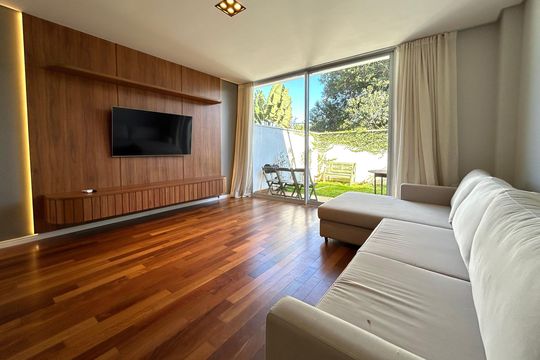 Sala de casa para alugar com 3 quartos, 140m² em Lagoa da Conceição, Florianópolis
