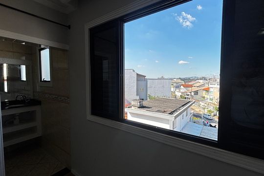 Suíte 2 de casa para alugar com 2 quartos, 110m² em Parque Oratório, Santo André