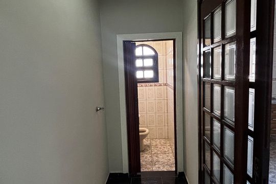 Corredor de casa para alugar com 2 quartos, 110m² em Parque Oratório, Santo André