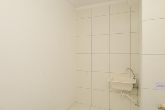 Área de Serviço de apartamento à venda com 2 quartos, 38m² em Cidade Nova São Miguel, São Paulo
